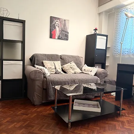 Singer Tour Eiffel La Muette *